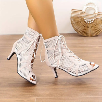 Women’s Heels 209