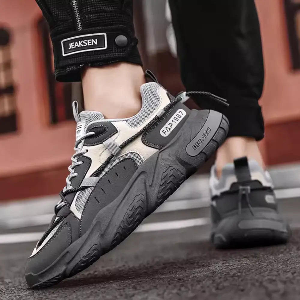 Men’s Sneakers 567