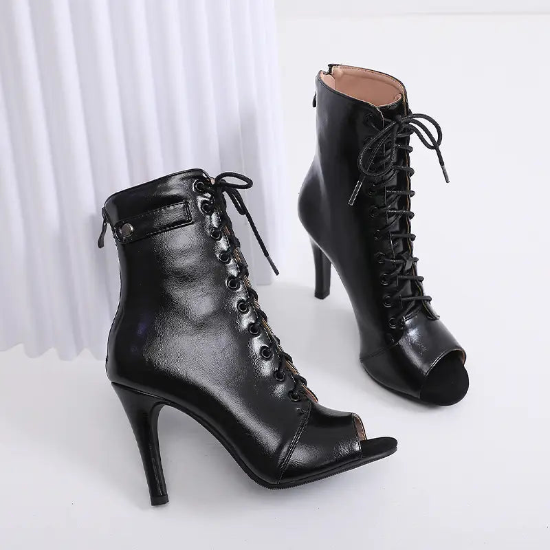 Women’s Heels 201