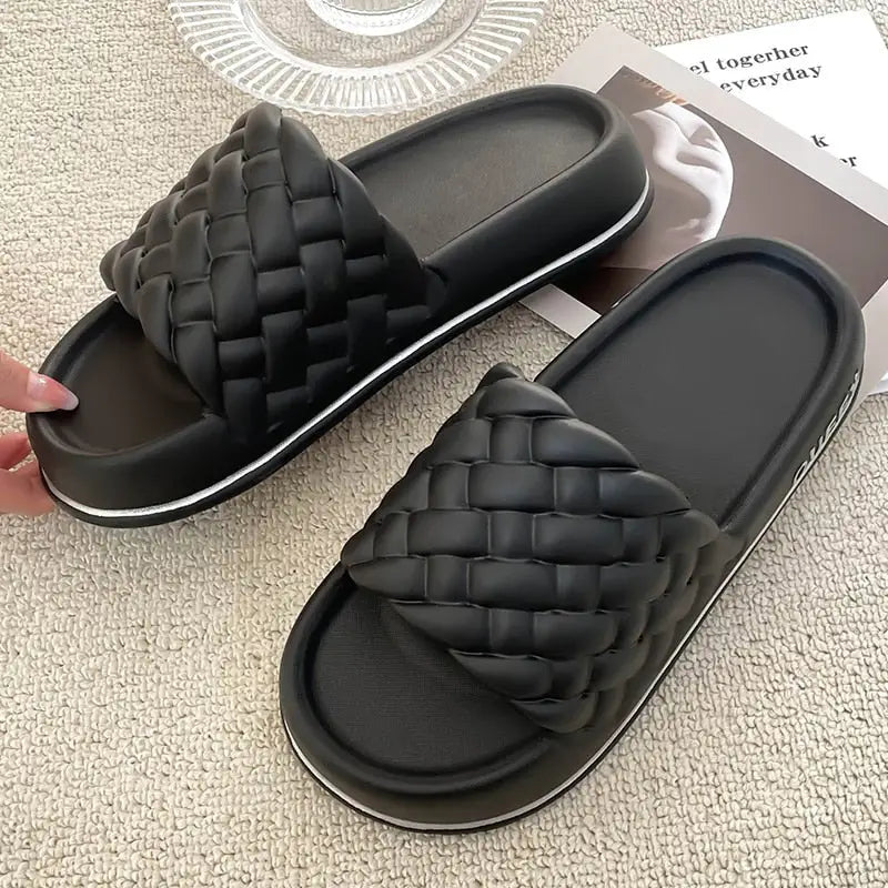 Women’s Slippers 216