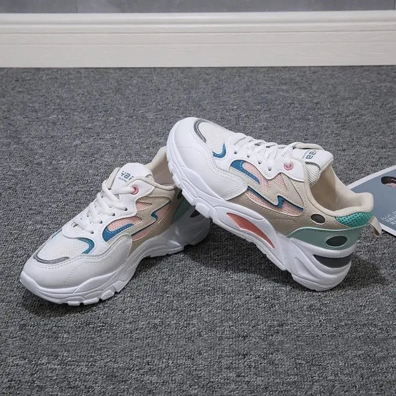 Women’s Sneakers 153