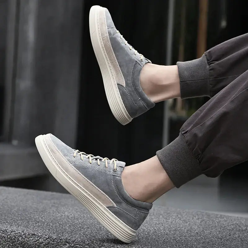 Men’s Sneakers 385