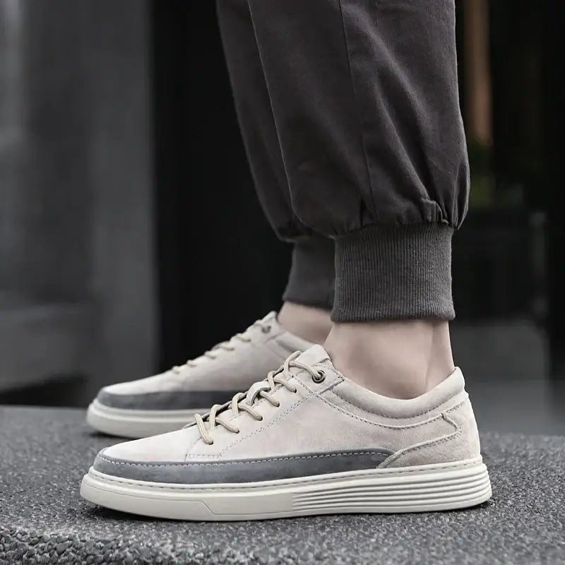 Men’s Sneakers 385