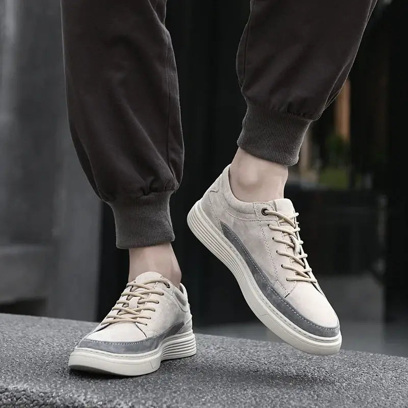 Men’s Sneakers 385