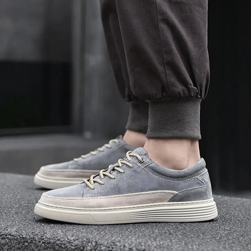 Men’s Sneakers 385