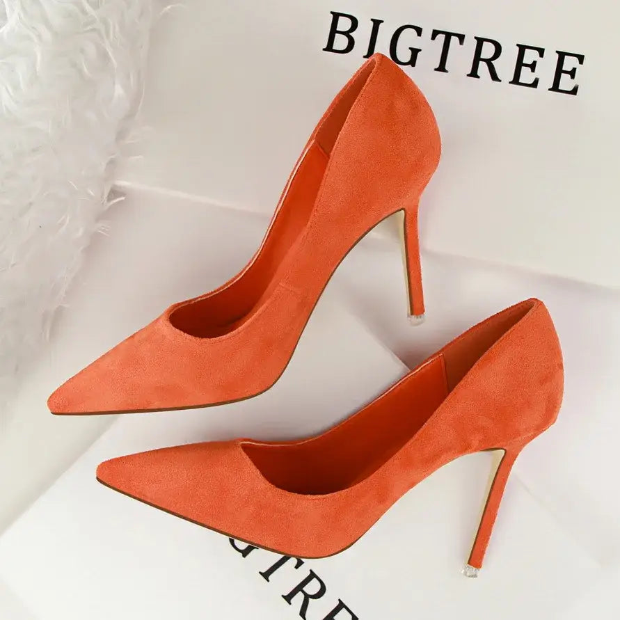 Women’s Heels 204
