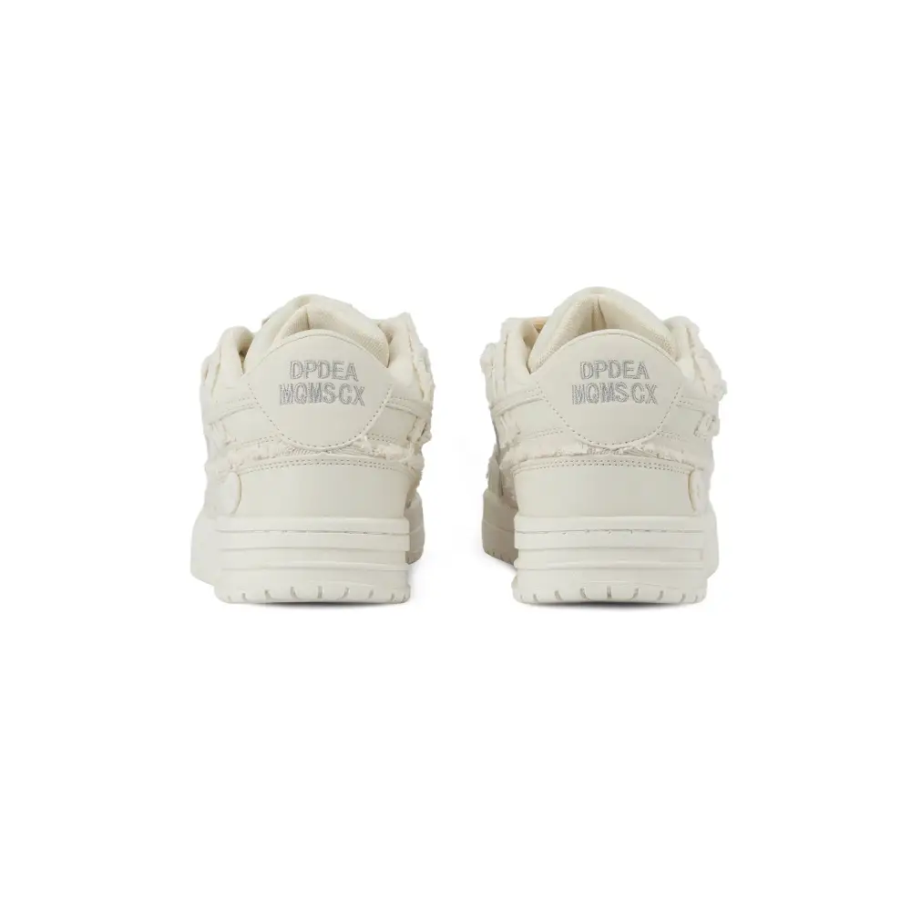 Women’s Sneakers 218