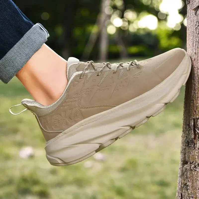 Men’s Sneakers 538