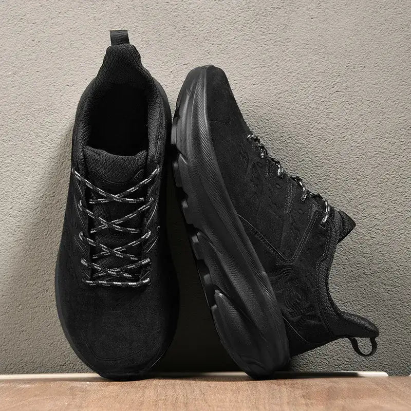 Men’s Sneakers 538