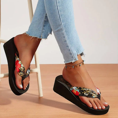 Women’s Slippers 218