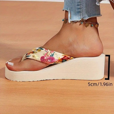 Women’s Slippers 218