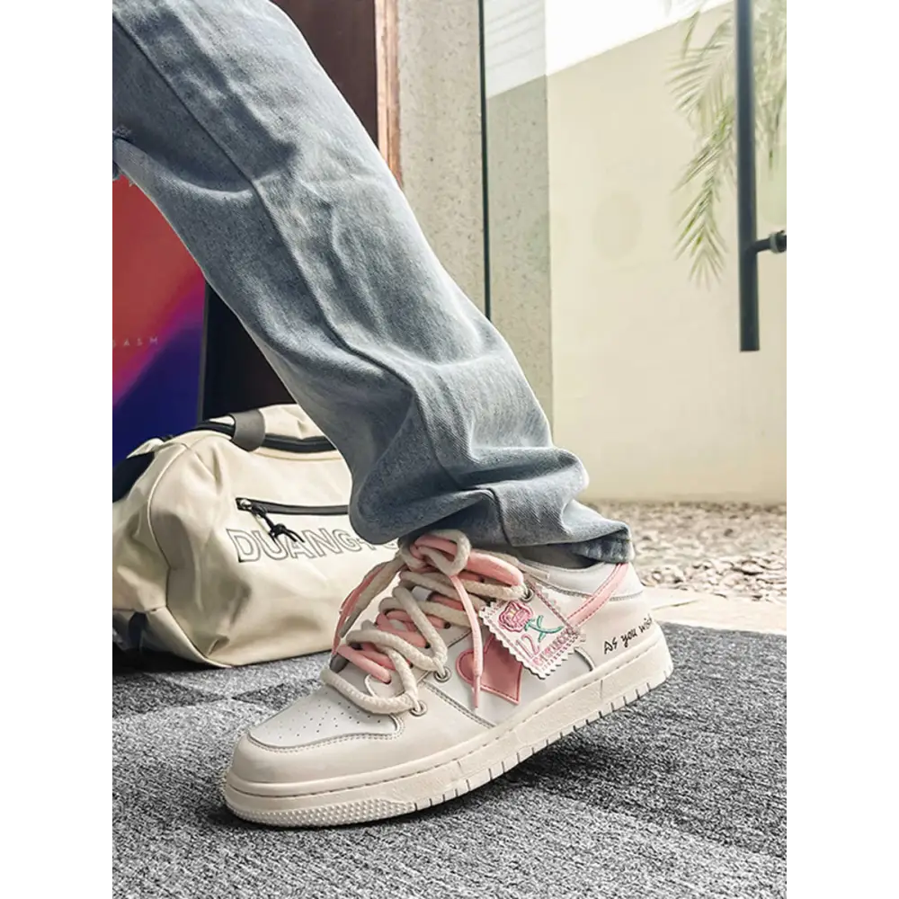 Women’s Sneakers 170