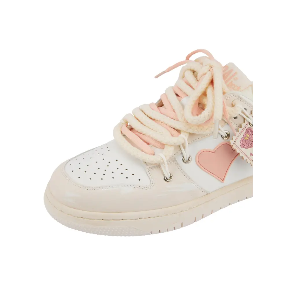 Women’s Sneakers 170